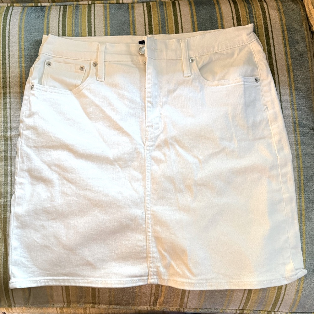 J. Crew | White Jean Skirt size 10